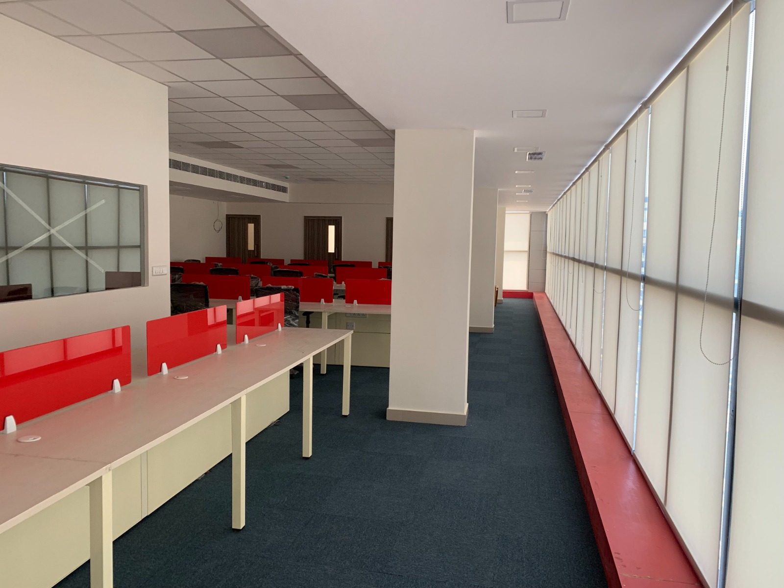 Nikkoh Coworks — meeting room setup